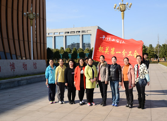DSC_5510_副本.jpg 威廉希尔体育